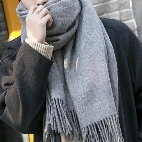 Stewart of Scotland Accessories - 🆕🌿MERINO WOOL SCARF🌿